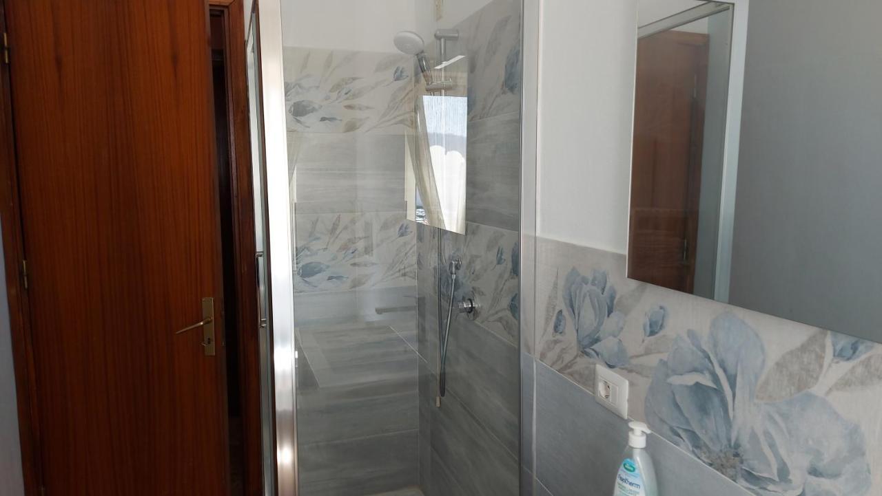 Casa Floridea -Mediterranea Sicilia Apt เชฟาลู ภายนอก รูปภาพ